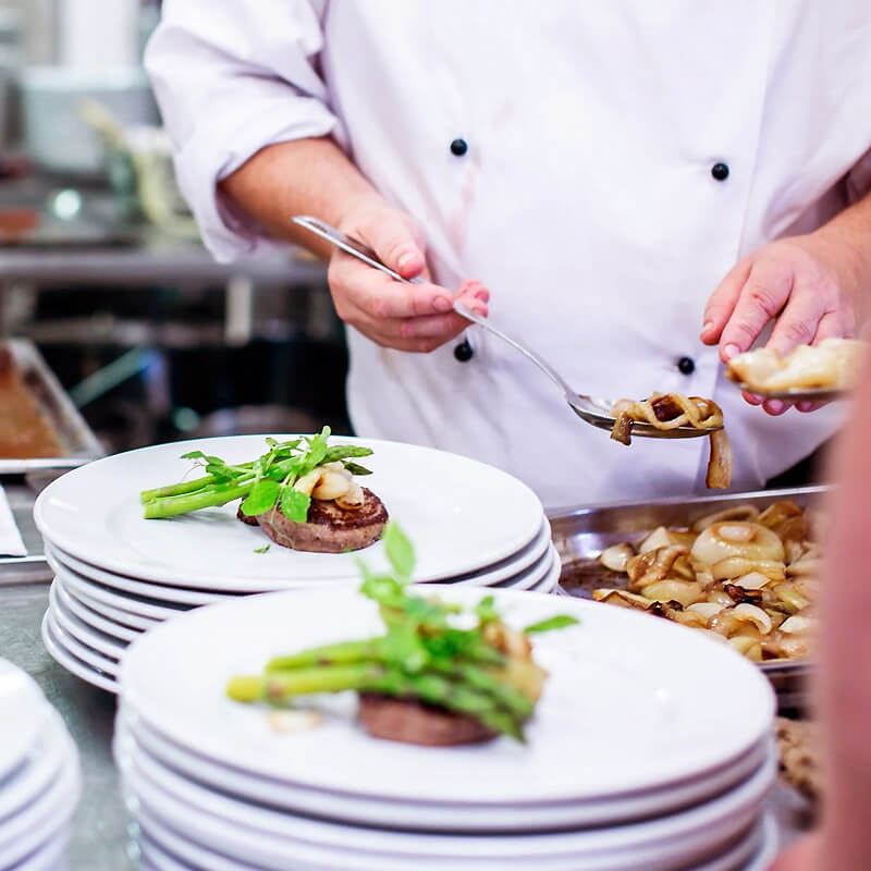 caterer-chef caterer-chef